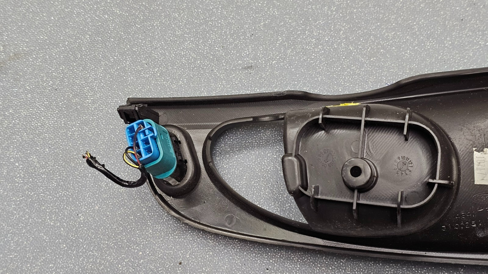 🔥00-07 Ford Focus Left Driver Master Door Window Switch Lock Assembly Black