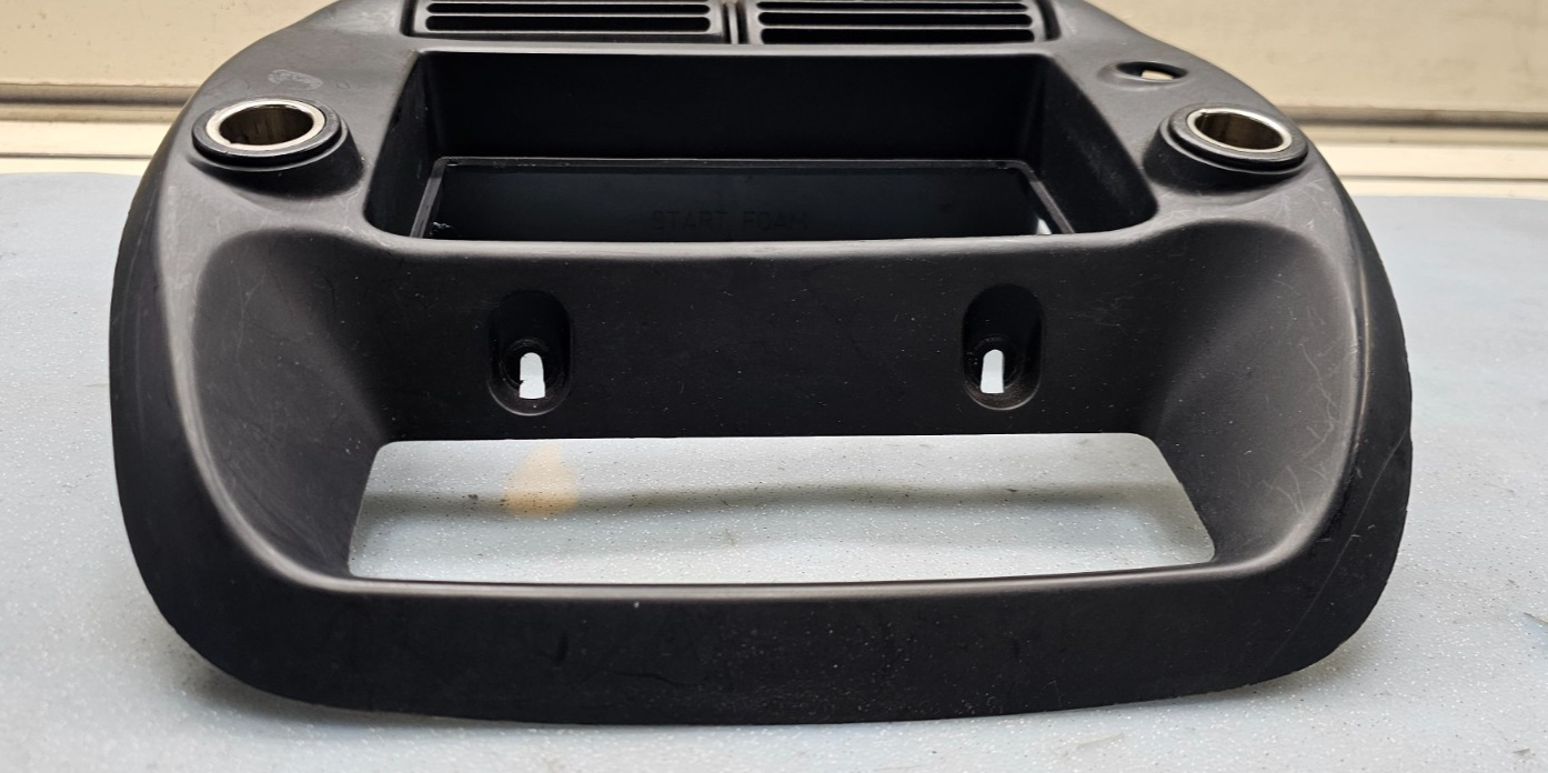 95-10 Ranger Explorer Center Dash Radio Stereo Display Bezel Trim Panel BLACK B2