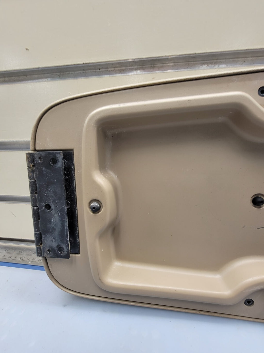 🔥99-07 Ford Excursion F250 F350 Front Center Console Lid TAN OEM