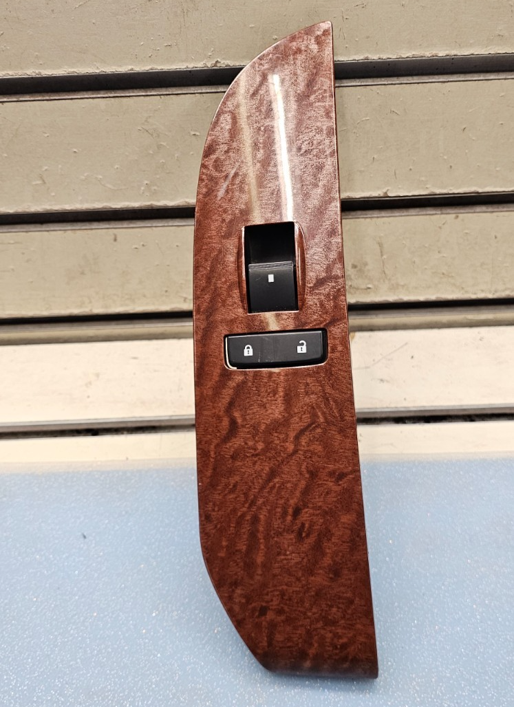 07-13 Sierra Silverado Front Right Passenger Power Window Door Switch Wood WS19