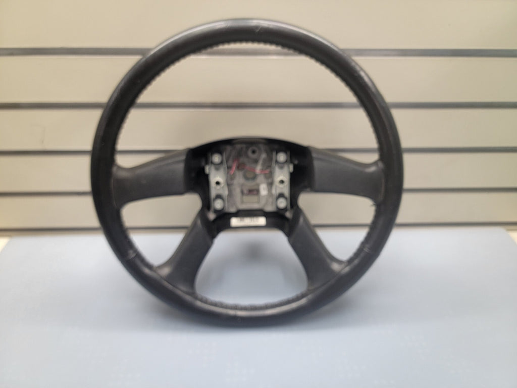 02-09 Trailblazer Envoy03-06 SILVERADO SIERRA YUKON STEERING WHEEL LEATHER BLACK
