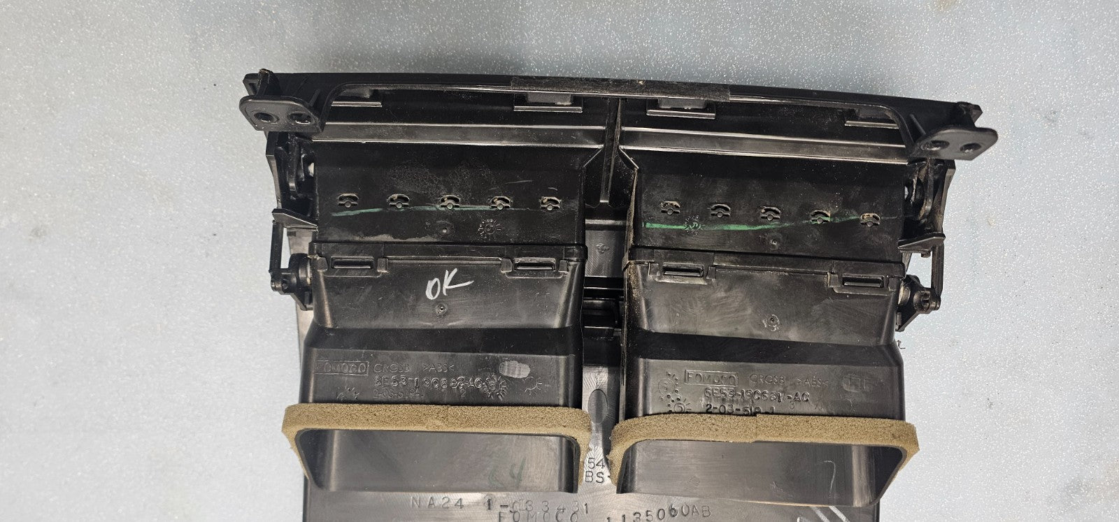 🔥2006-2009 Ford Fusion Mercury Milan Dash Storage Cubby Vent Trim