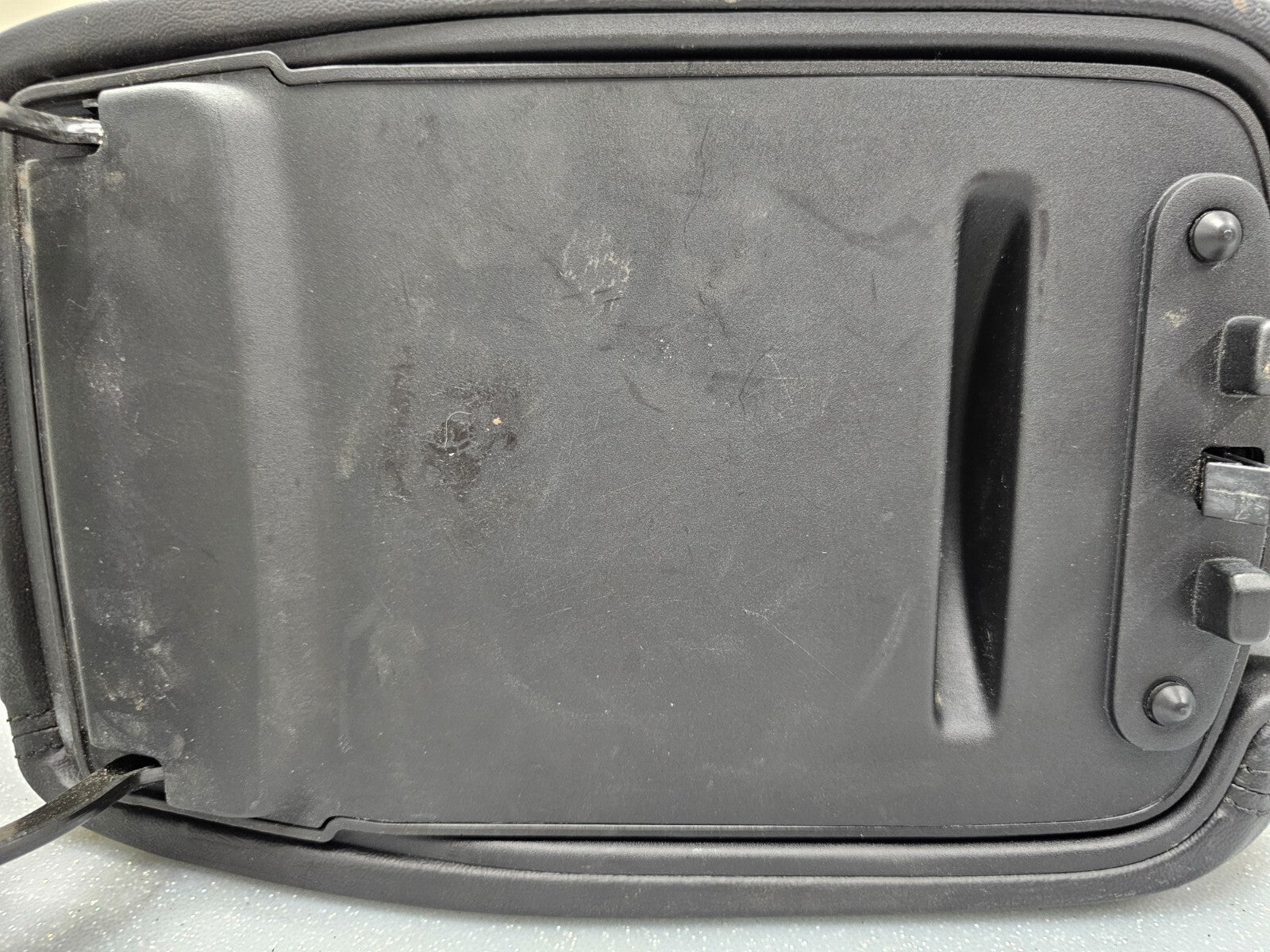 🔥13-16 DODGE DART CENTER CONSOLE ARM REST LID LEATHER BLACK TOP PAD COVER BLACK