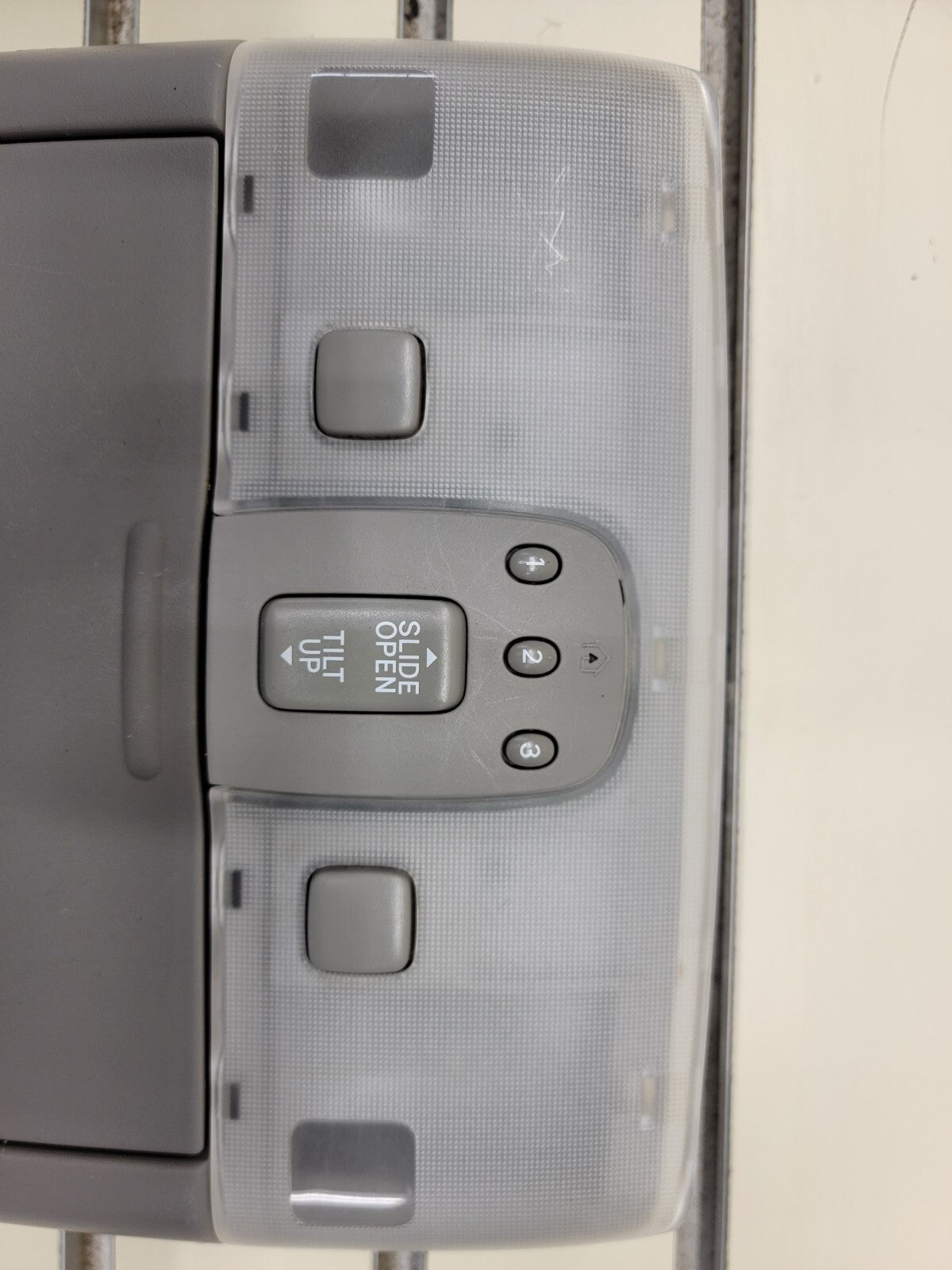 🔥2002-2003 Lexus ES300 2004 ES330 Overhead Console Dome Map Light gray