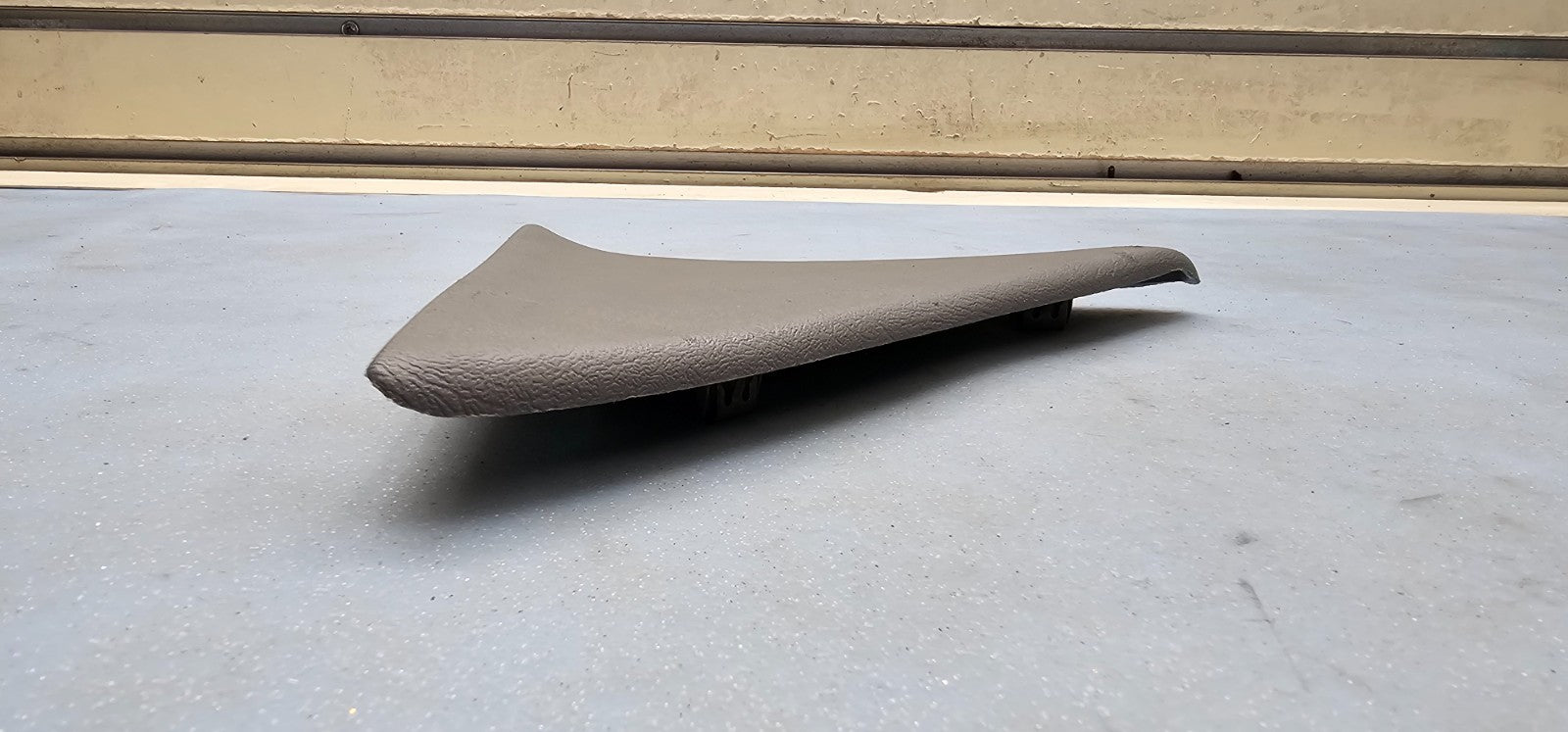 🔥99-06 SILVERADO TAHOE YUKON SIERRA FRONT DOOR SAIL PANEL MIRROR COVER TAN