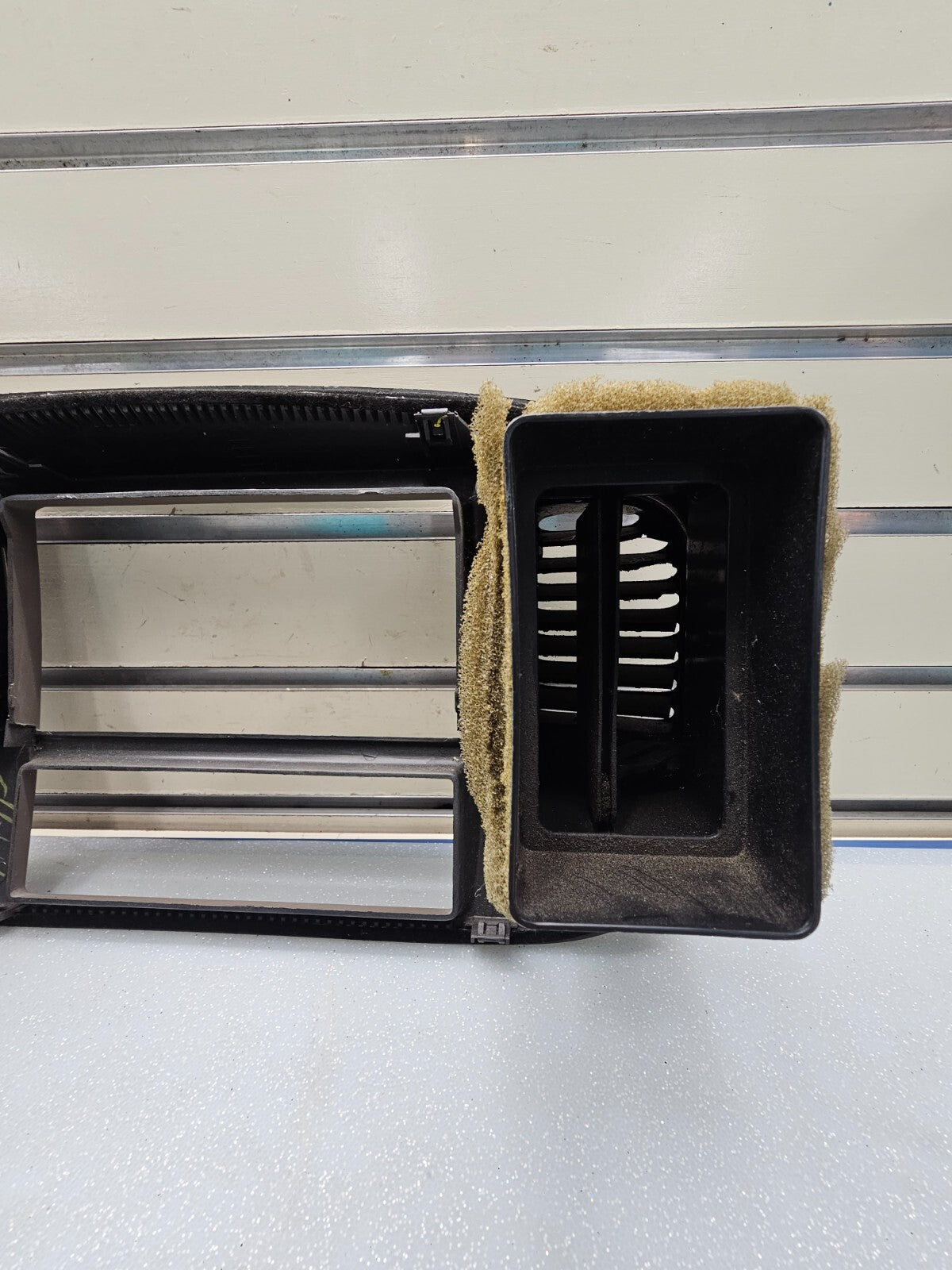 🔥1997-2003 Ford F150 Center Dash Radio Climate Trim BEZEL Panel Line TAN B1