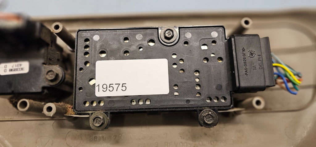 🔥03-06 SILVERADO SIERRA FRONT DRIVER POWER SEAT ADJUSTER HEAT SWITCH BEZEL TAN