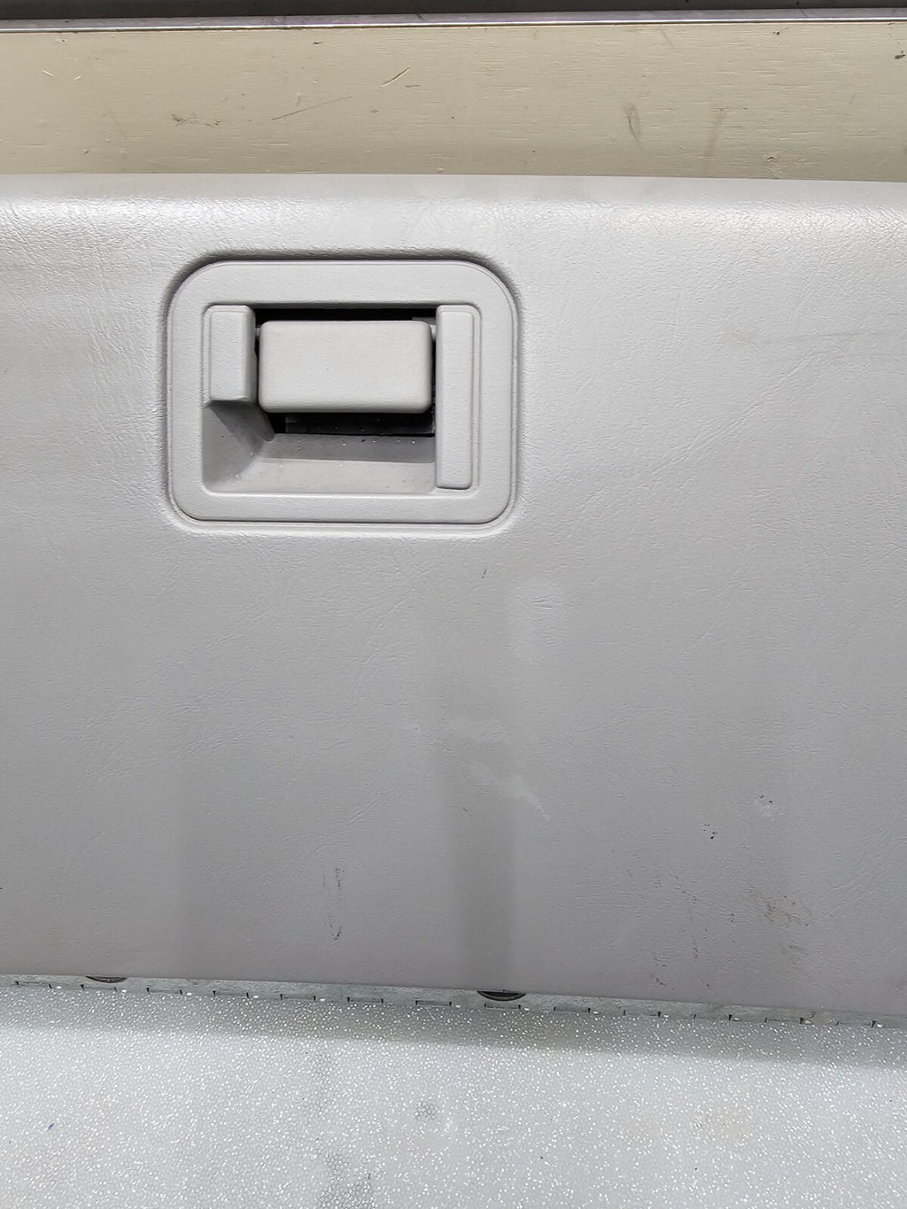 🔥05-07 Ford F250 F350 Super Duty Glove Box Storage Compartment LIGHT GRAY G10