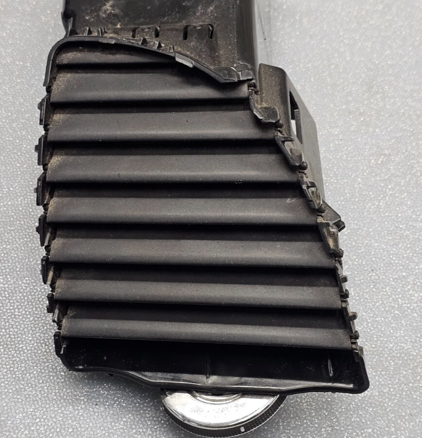 11-20 GRAND CARAVAN TOWN&COUNTRY DASH LEFT DRIVER AC AIR VENT HEATER PANEL BLACK