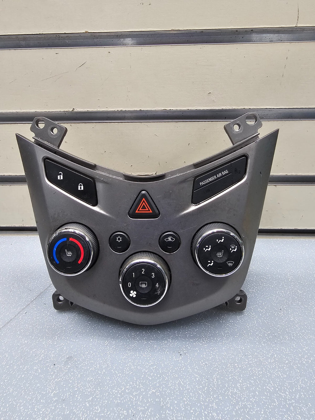 🔥13-14 Chevy Sonic Dash AC Heater Temperature Climate Control Air Conditioner