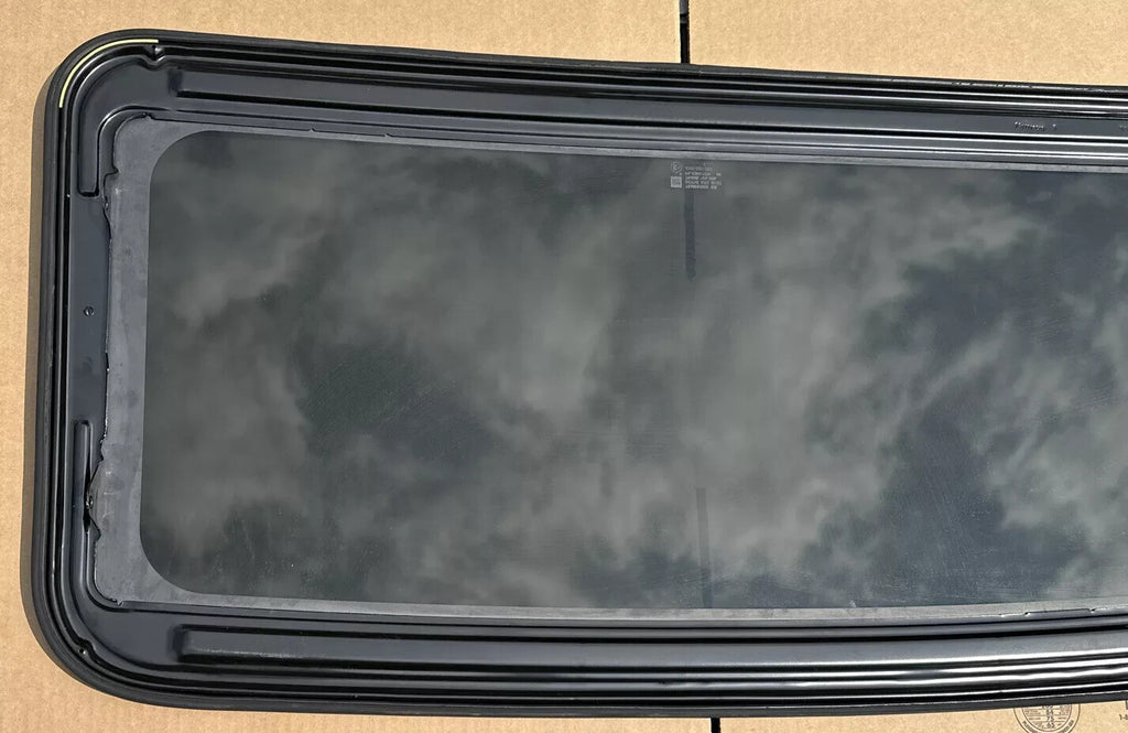 10-17 Chevy Equinox GMC Terrain Front Sun Roof Sunroof Window Glass OEM