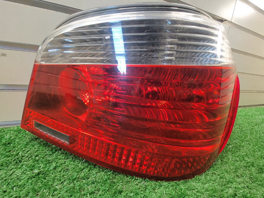 🔥04-07 BMW 525i 530i 550i Right Passenger Taillight Lamp Assembly Chrome OEM