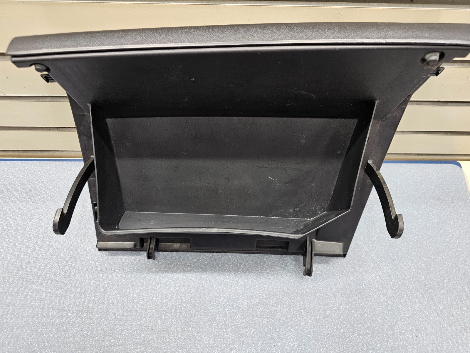 🔥04-06 Mazda 3 Dash Glove Box Storage Compartment Door Lid Assembly Black OEM