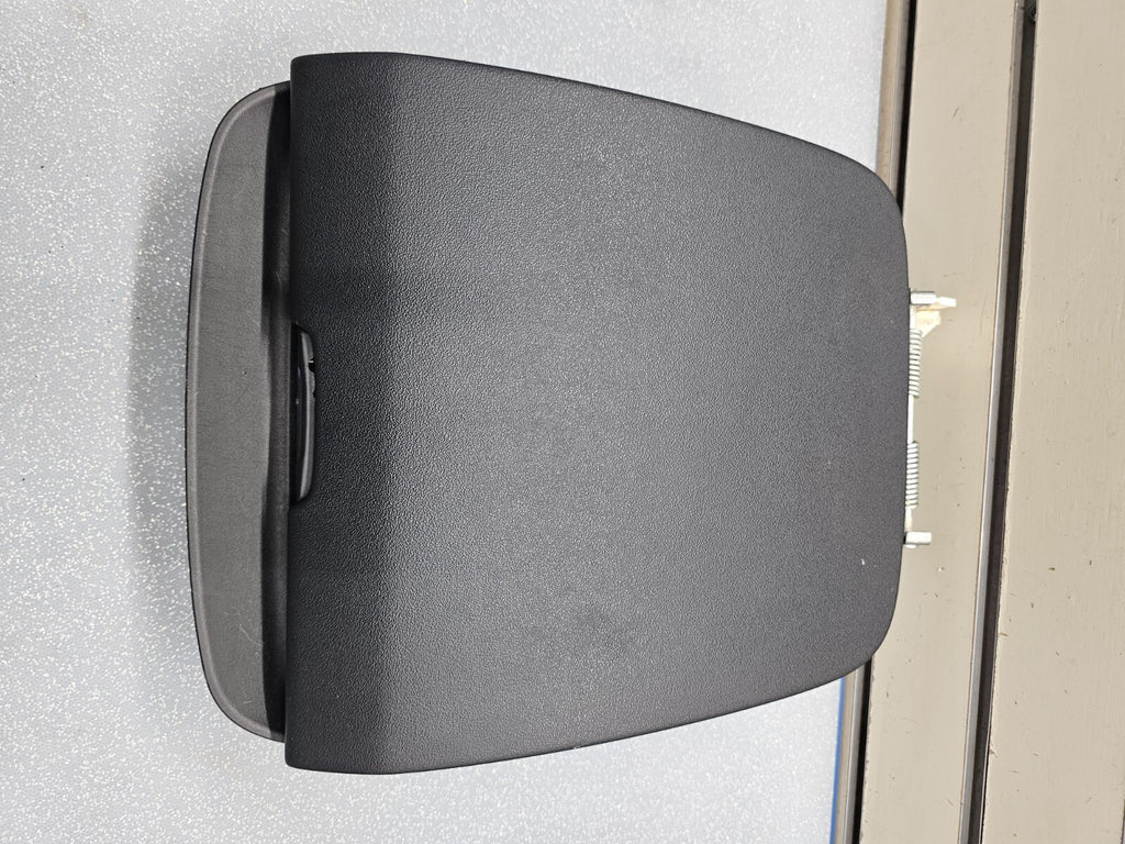🔥06-08 Subaru Forester Center Dash Storage Compartment With Clock Display OEM
