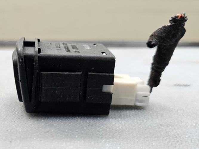 🔥 95-97 TOWN CAR CROWN VICTORIA GRAND MARQUIS REAR DEFROST DEFROSTER SWITCH