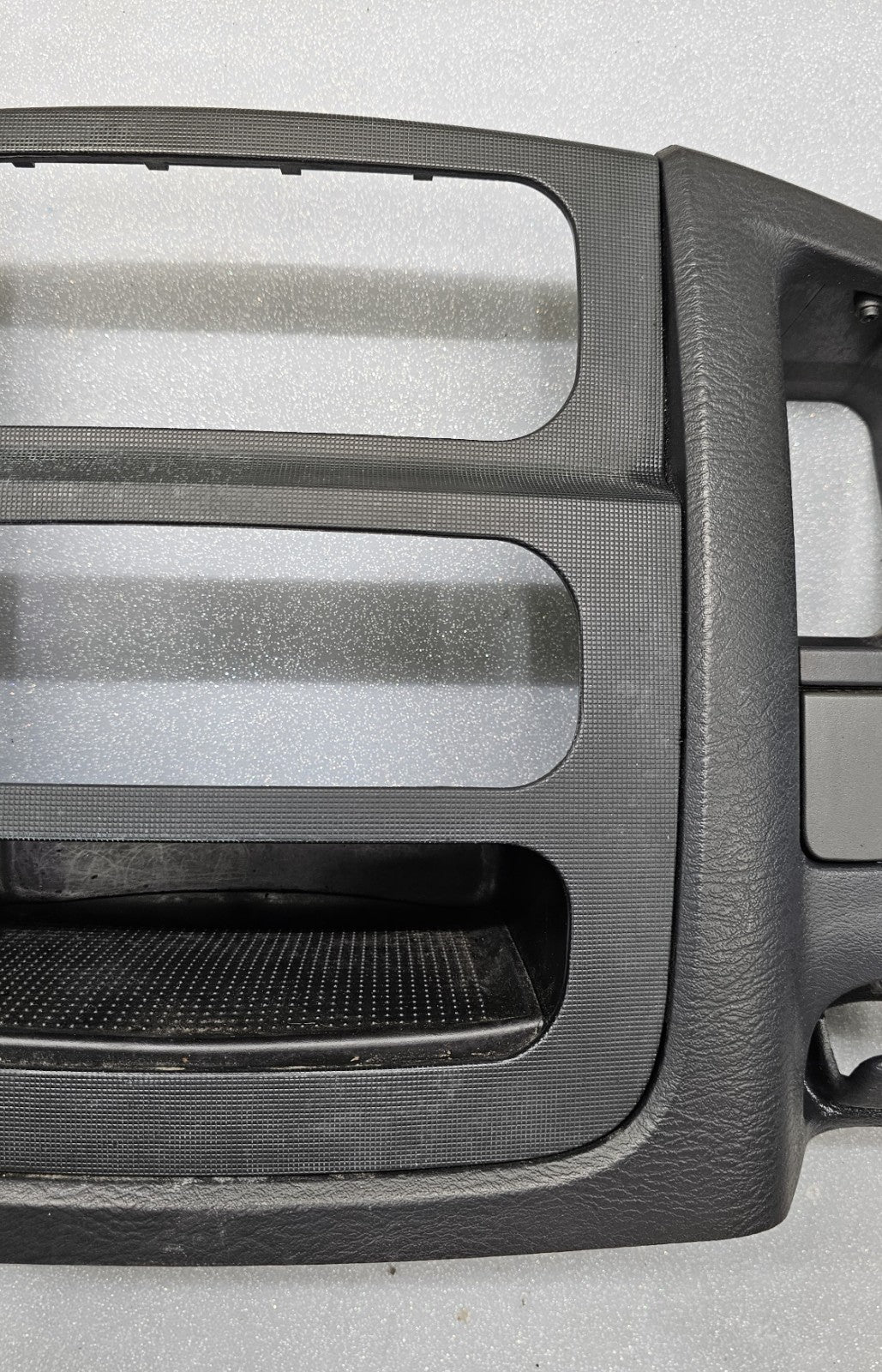 🔥02-05 Dodge RAM Dash RADIO Audio Stereo Bezel Climate Trim Panel Black B10