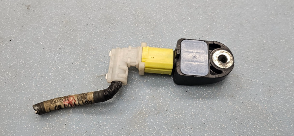 🔥2014-2019 Toyota Corolla Front Impact Sensor