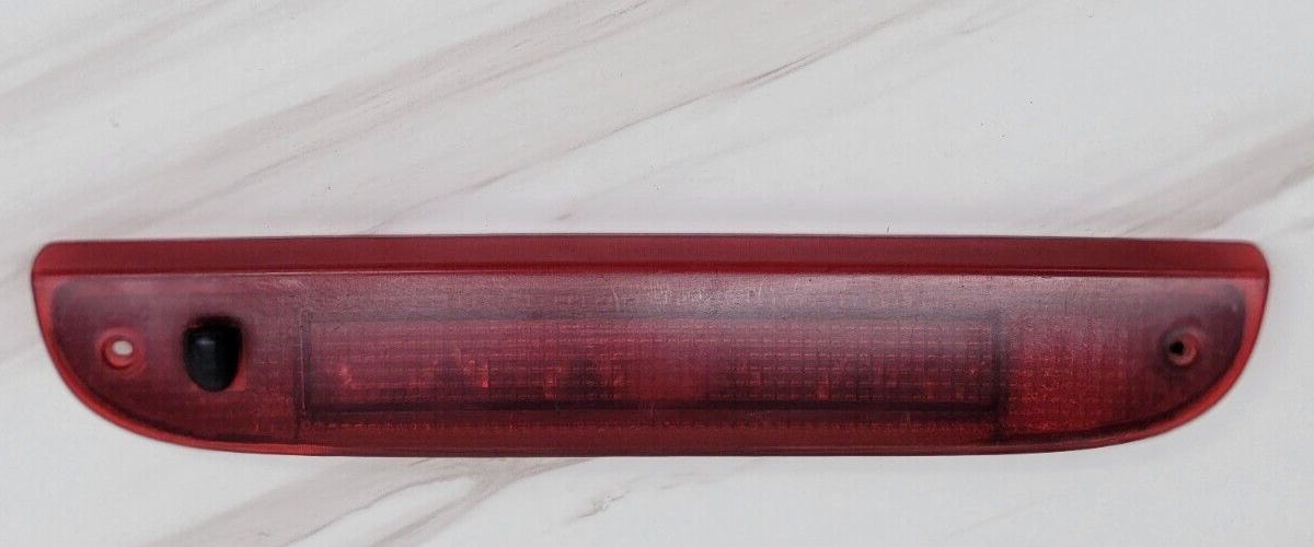 🔥2002-2005 Ford Explorer OEM third 3rd brake light assembly