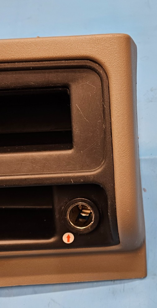 🔥03-06 SILVERADO SIERRA CENTER CONSOLE STORAGE BEZEL ASH TRAY TAN/BLACK OEM