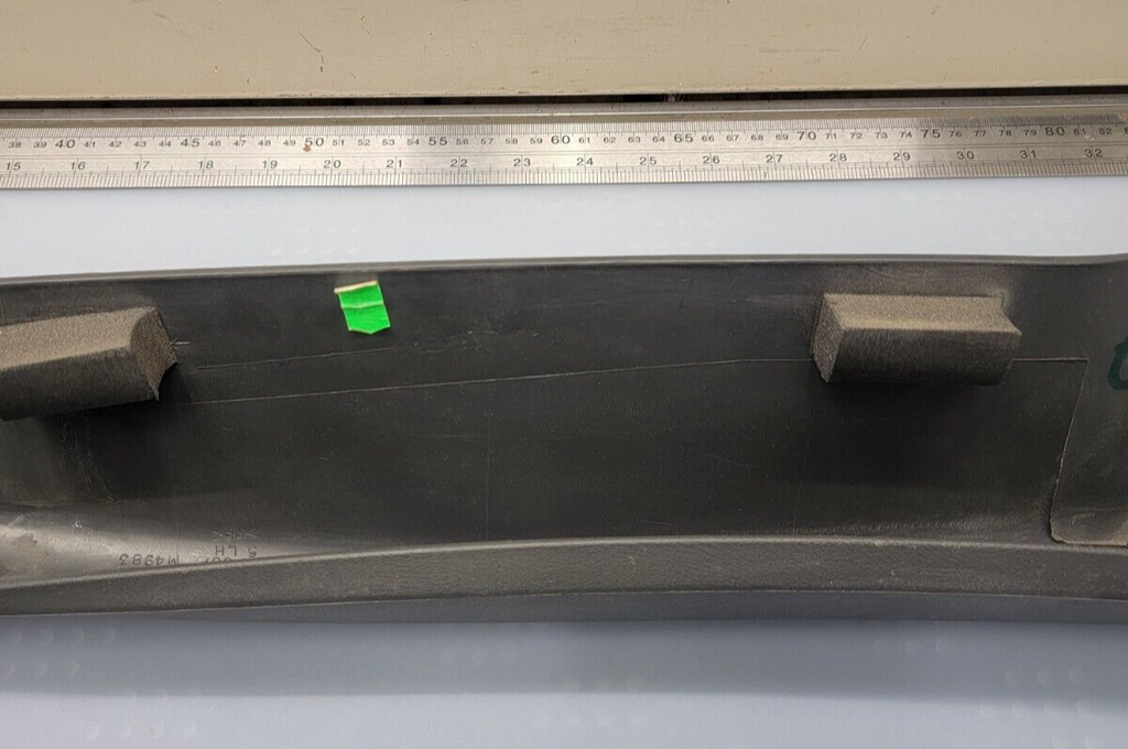 🔥99-06 SILVERADO SIERRA Roof Molding A PILLAR Trim LEFT Driver GRAPHITE P3