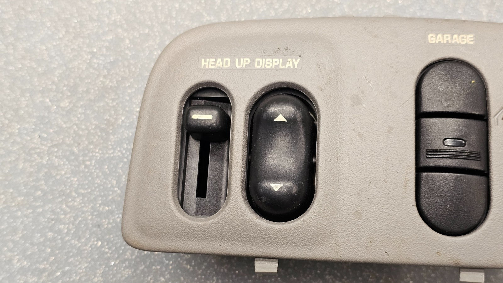 🔥97-05 Buick Park Avenue Overhead Console Switch Garage Door Sunroof Tan OEM
