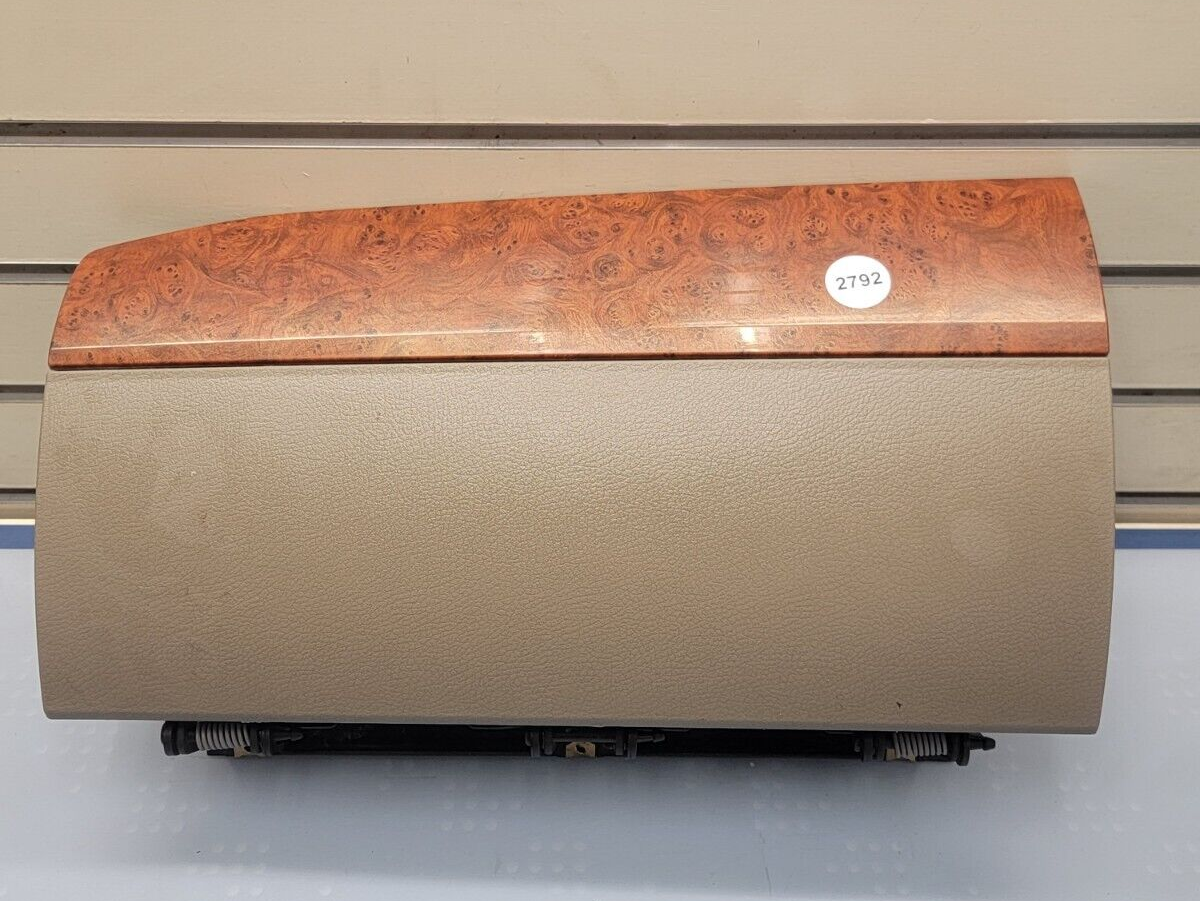 🔥08-10 Chrysler Town Country Upper Glove Box Dash Storage Door Lid Compartment