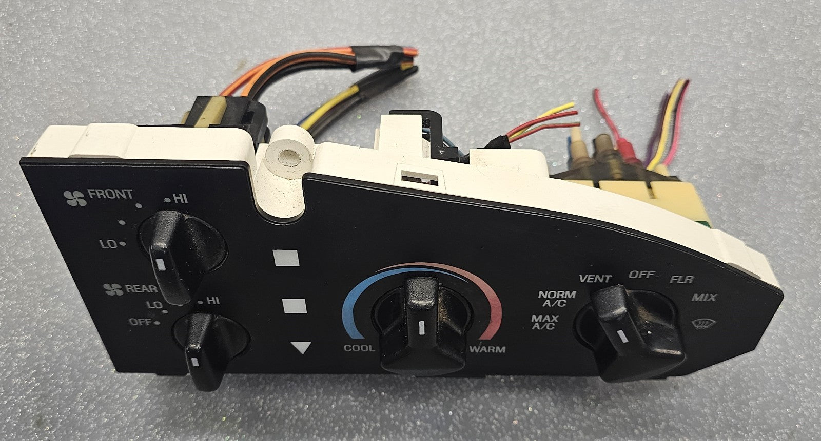 04-18 Ford Van Econoline E150 E250 A/C Heater Climate Control DUAL AC
