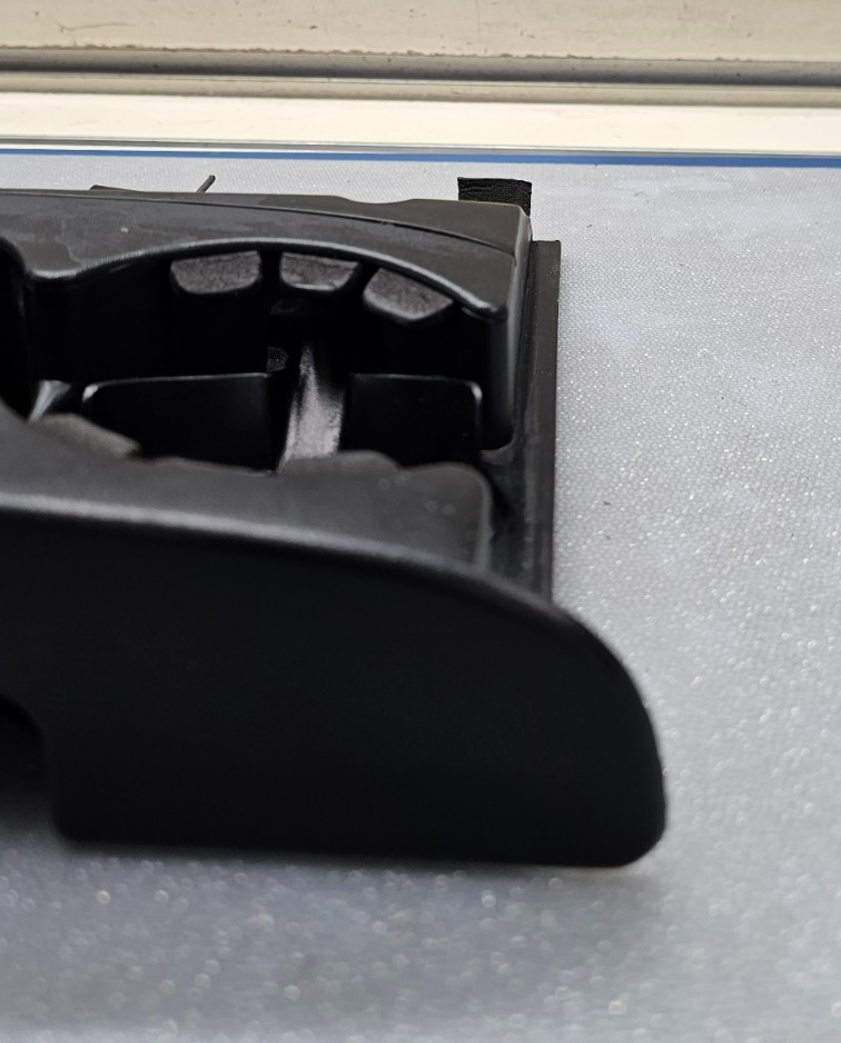 94-97 Dodge Ram Truck 1500 2500 Center Dash Pull Out Cup Holder  Assembly  Black