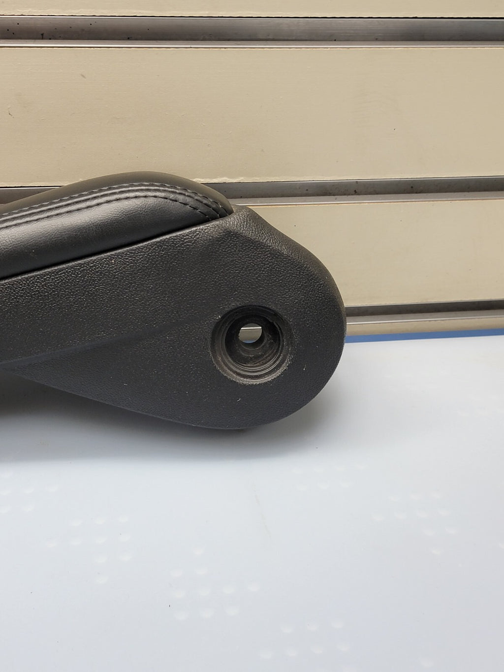 🔥11-20 CARAVAN TOWN & COUNTRY RIGHT PASSENGER SIDE FRONT SEAT ARMREST BLACK