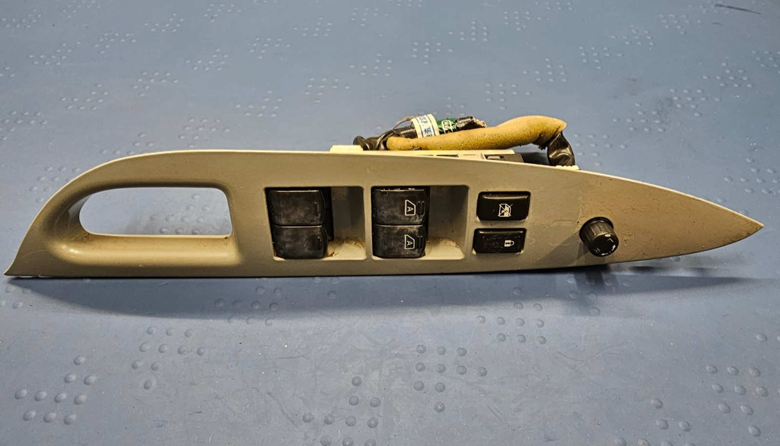 07-09 Infiniti G35 G37 Sedan Left Driver Master Window Door Switch Assembly Tan