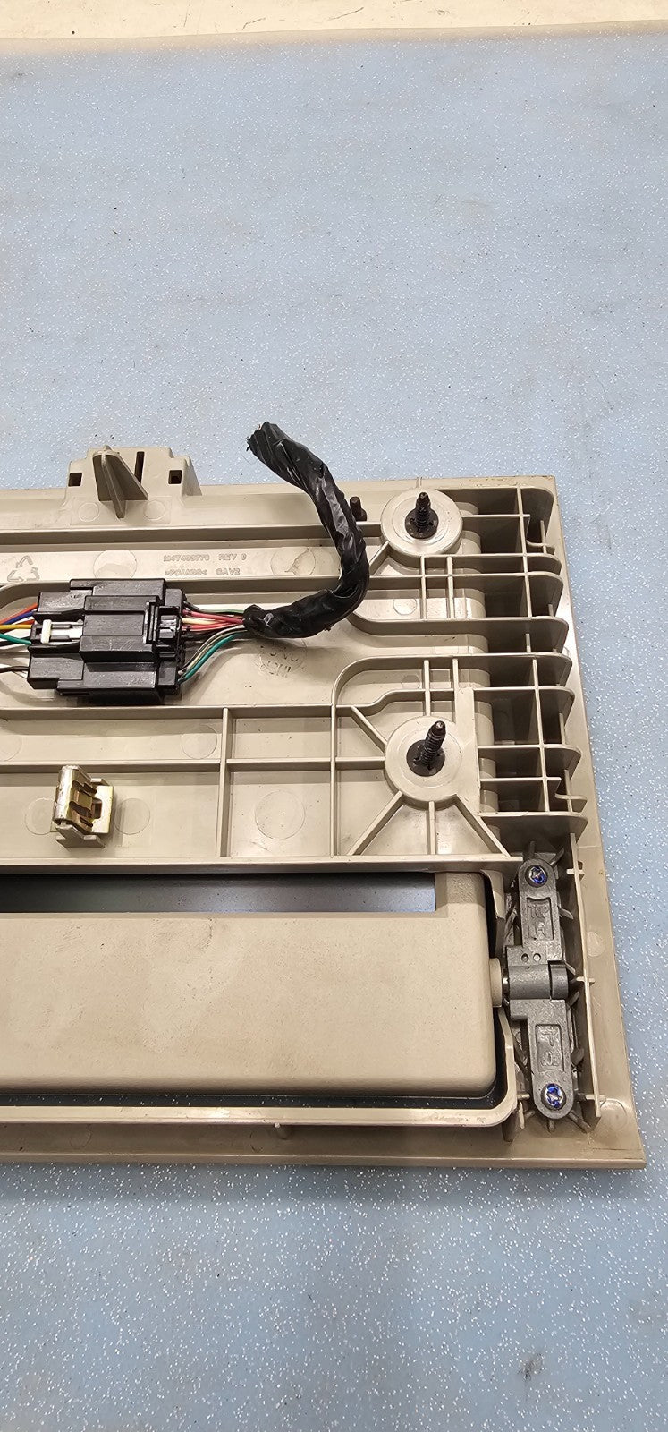 🔥07-14 Silverado Sierra Roof Overhead Entertainment System Screen Display Tan