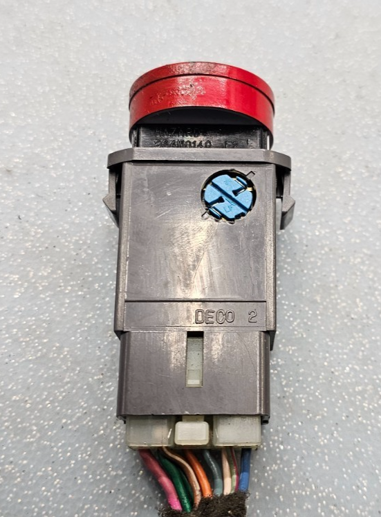 🔥2004-2008 CHEVROLET AVEO HAZARD EMERGENCY SWITCH CONTROL BUTTON OEM