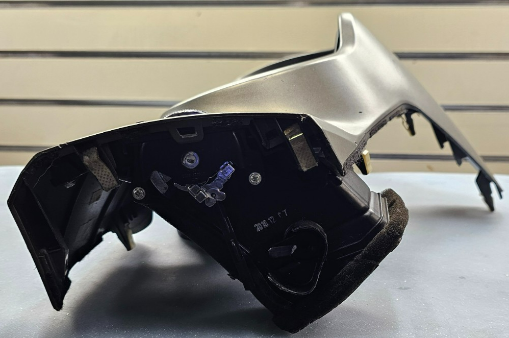 11-16 KIA SPORTAGE DASH SPEEDOMETER INSTRUMENT GAUGE CLUSTER BEZEL TRIM SILVER