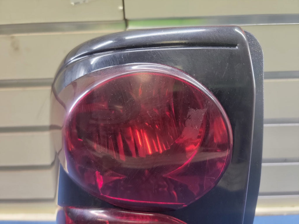 🔥02-09 Chevy TRAILBLAZER REAR LEFT Driver LH Tail Light Assembly Chrome OEM