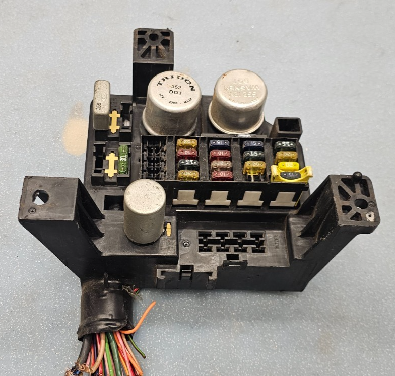 94-97 Dodge Ram Fuse Box Power Body Control Module Relay Under Dash Junction Box