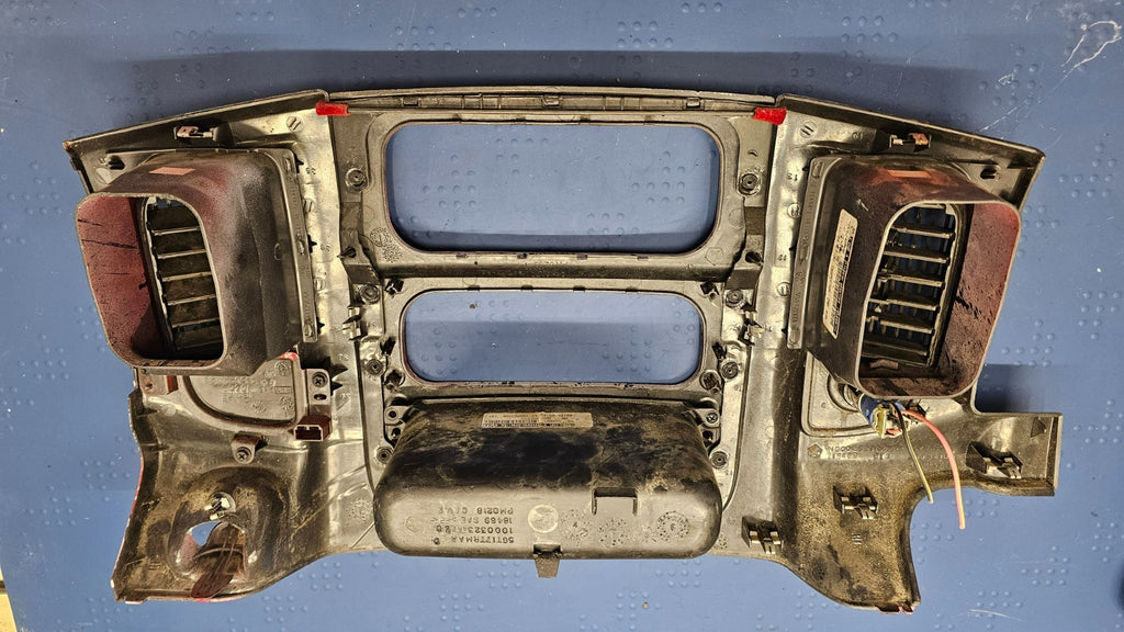 🔥02-05 Dodge RAM Dash RADIO Audio Stereo Bezel Climate Trim Panel RED B10
