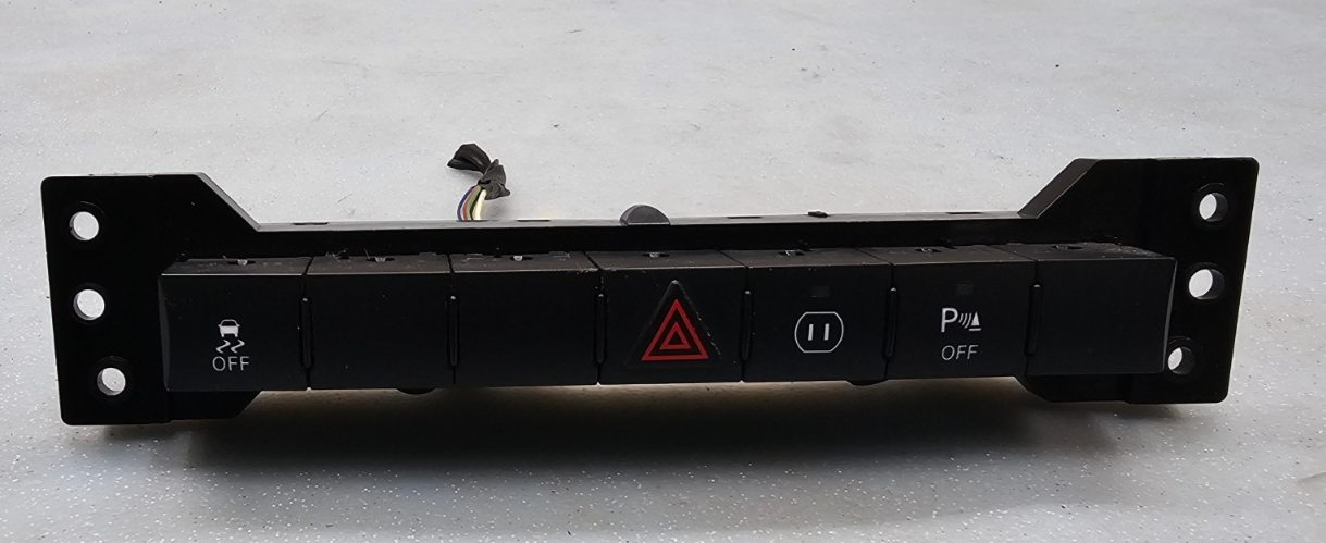 🔥08-10 JEEP COMMANDER HAZARD EMERGENCY FLASHER ESP CONTROL SWITCH ASSEMBLY OEM