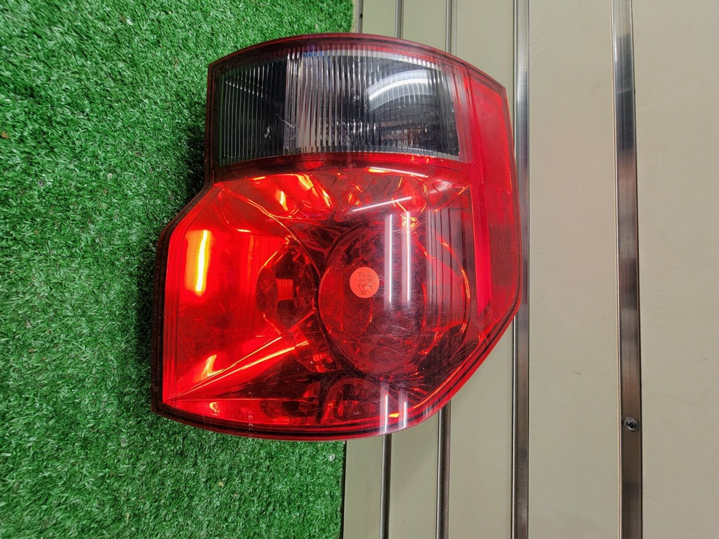 🔥03-08 HONDA ELEMENT RIGHT PASSENGER Rear Tail Light Lamp Assembly Chrome OEM