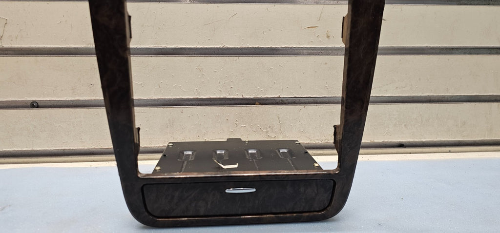 🔥01-05 Hyundai XG300 XG350 Dash Center Radio Bezel Cover Panel Tray Switch Wood