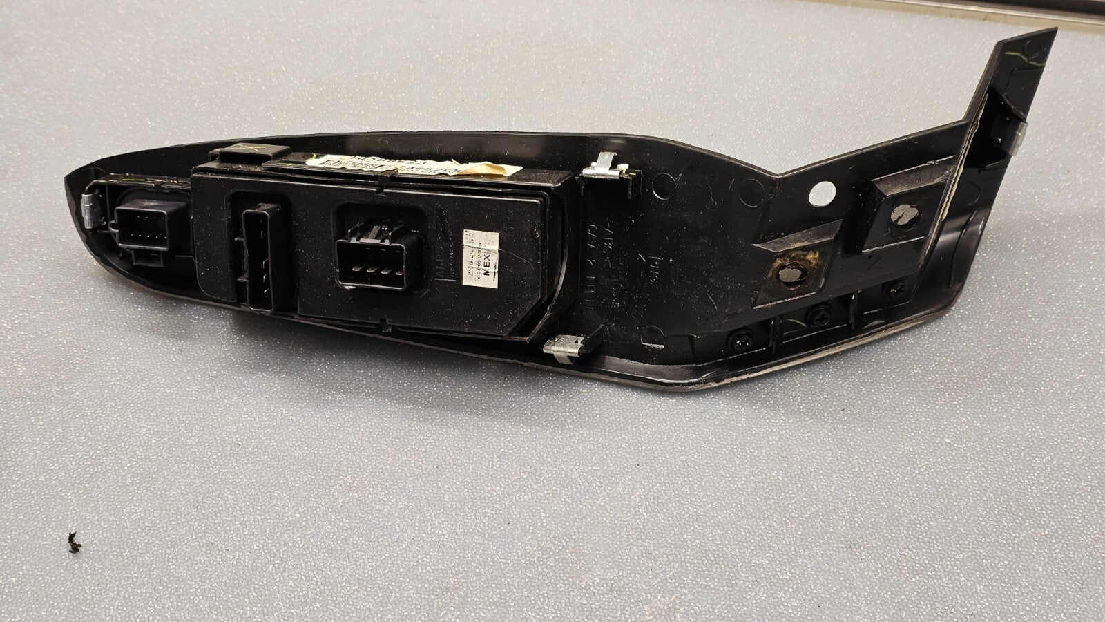 🔥05-08 Pontiac G6 Left Driver Master Power Window Switch Assembly Silver OEM