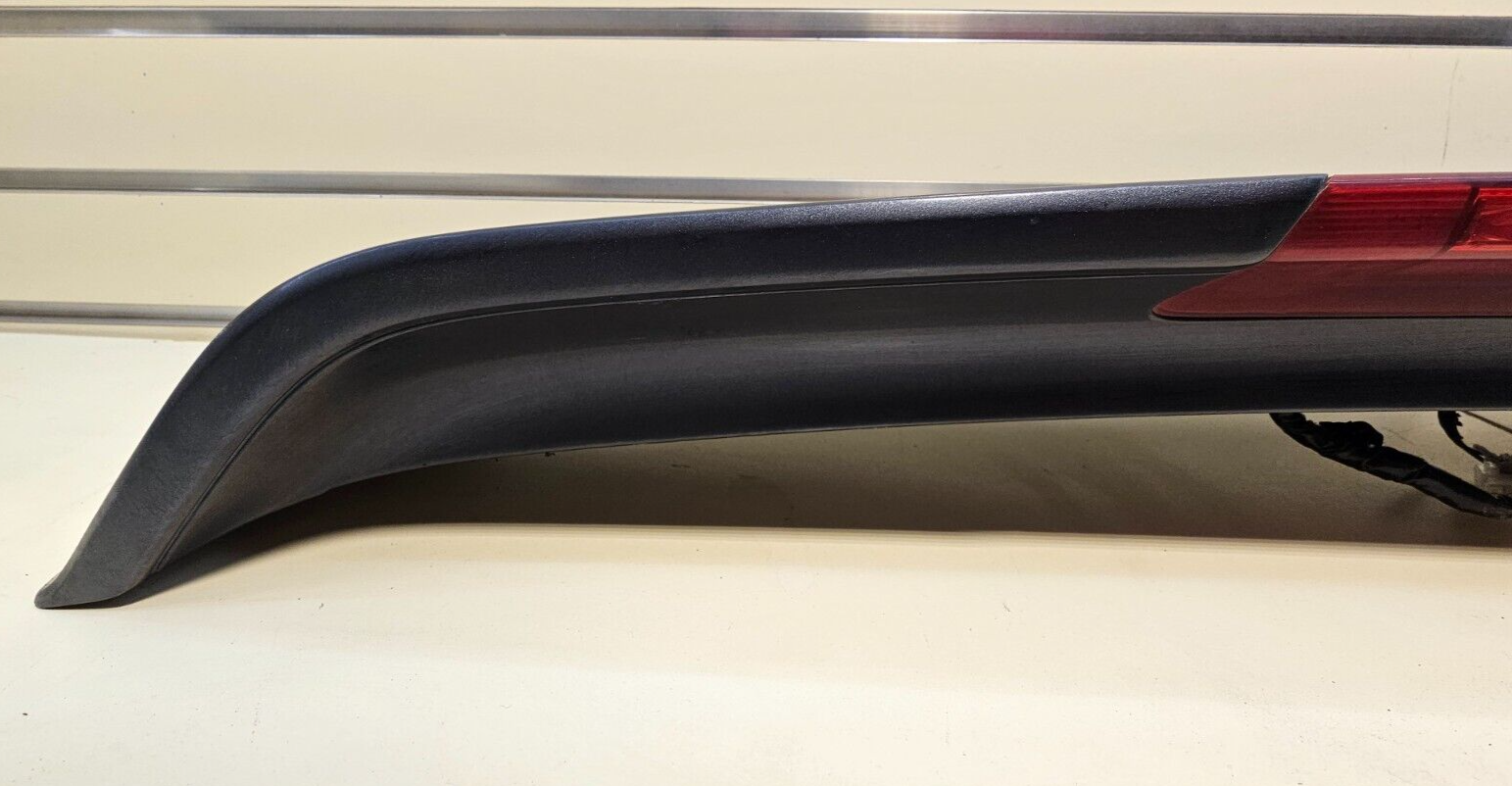 05-11 Hyundai Accent Hatchback Rear Trunk Spoiler 3rd Brake Light Molding Black