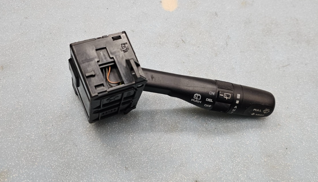 🔥2004-2008 PACIFICA/JEEP GRAND CHEROKEE  WINDSHIELD WIPER SWITCH USED OEM WS300