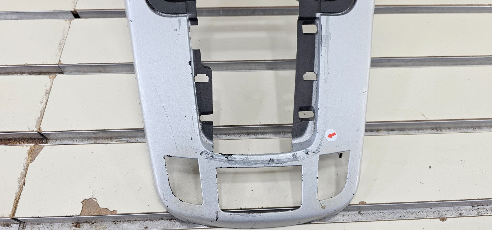 🔥07-09 Chevrolet Equinox Center Dash Radio Climate Bezel Surround Trim silver