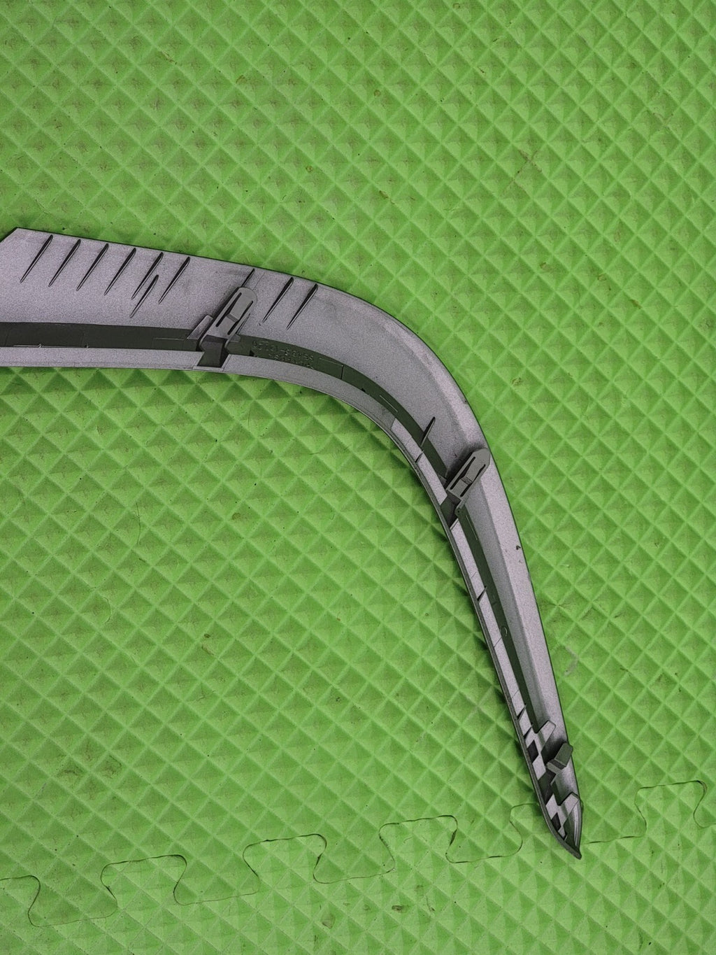 🔥2009-2013 Toyota Corolla Shifter Bezel Trim Molding Right side OEM silver