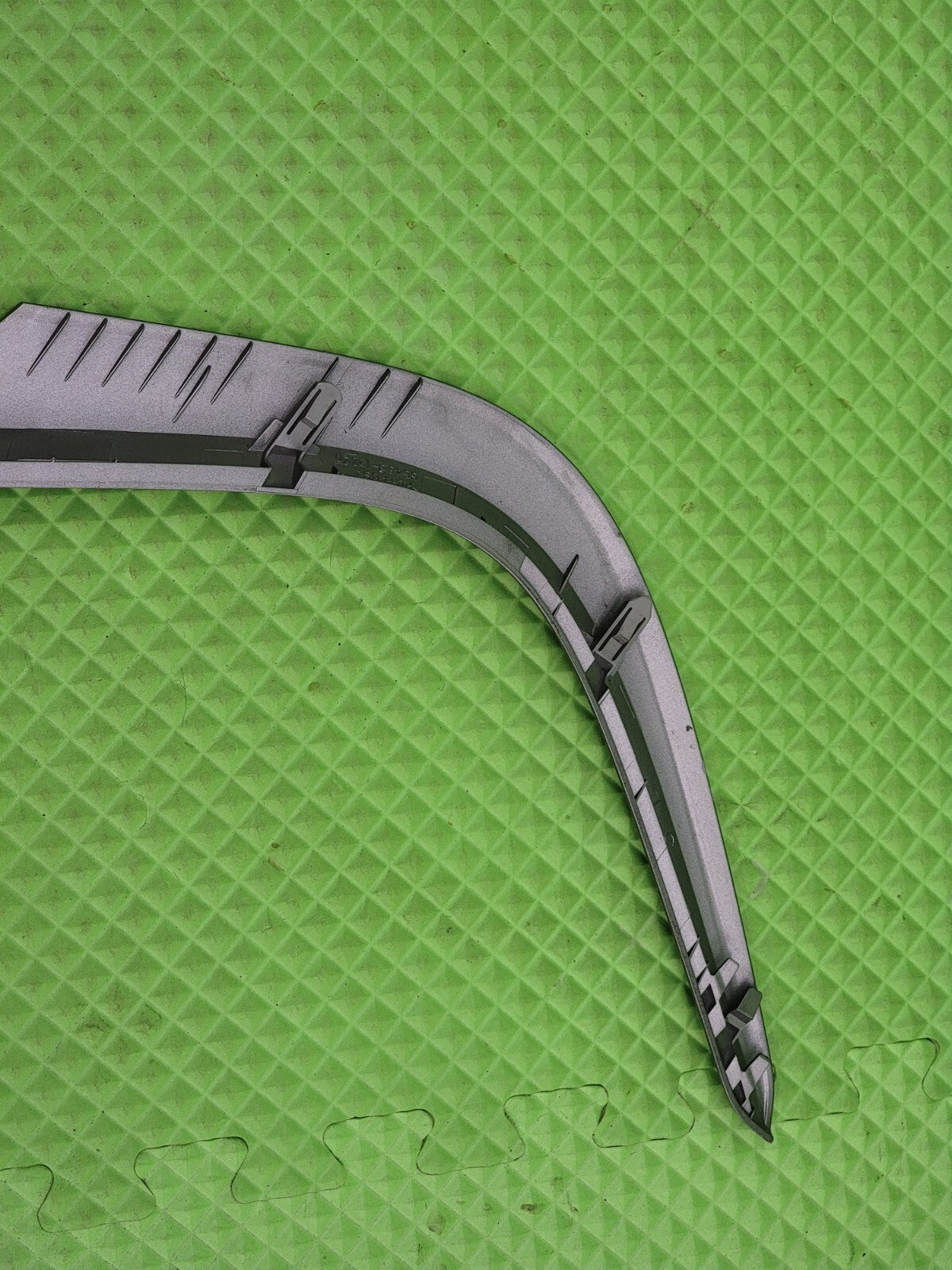 🔥2009-2013 Toyota Corolla Shifter Bezel Trim Molding Right side OEM silver
