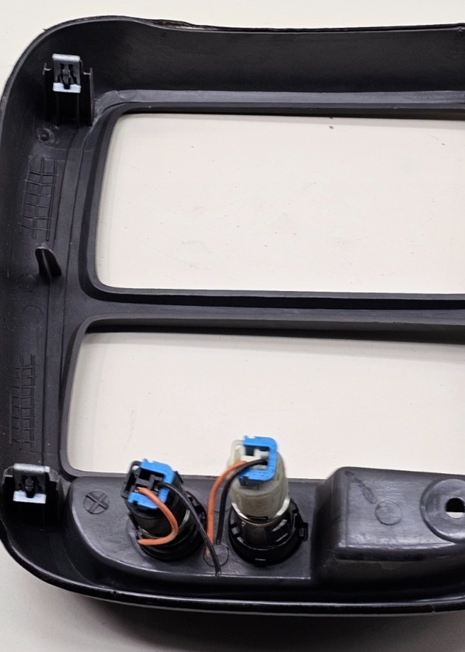 02-09 Trailblazer Dash Instrument Cluster Speedometer Bezel Trim Panel Gray C10