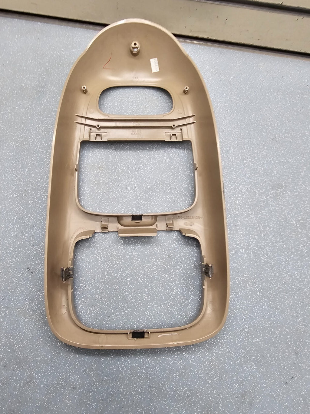 🔥97-03 Ford F150 EXPEDITION Overhead CONSOLE Display Comp STORAGE Frame TAN 08
