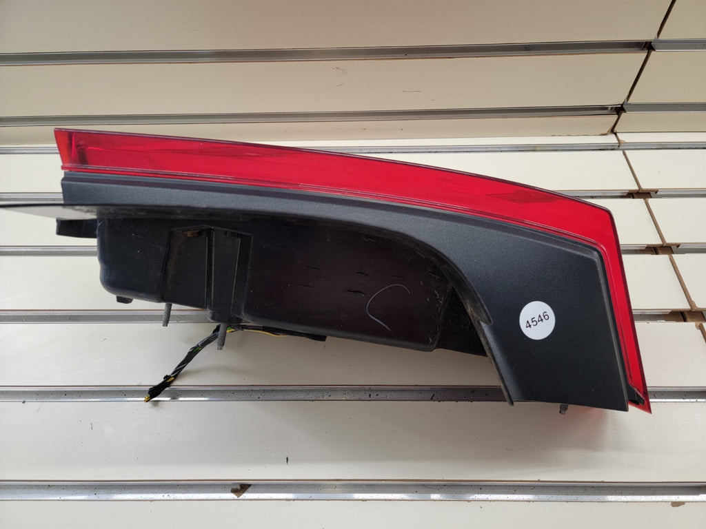 🔥2008-2013 Cadillac CTS Sedan Taillight Lamp Assembly Driver Side Left