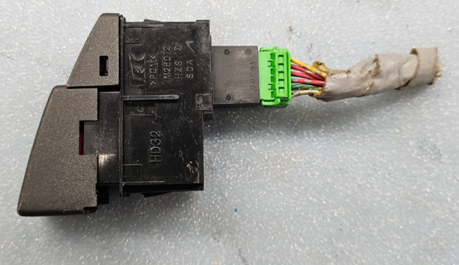 🔥07-11 Honda CR-V Emergency Hazard Flasher Right Passenger Switch Assembly OEM