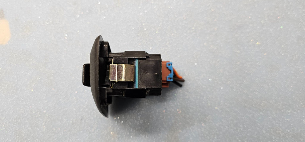 🔥03-06 Silverado Tahoe Suburban Yukon Sierra Left Rear Window Door Switch Black